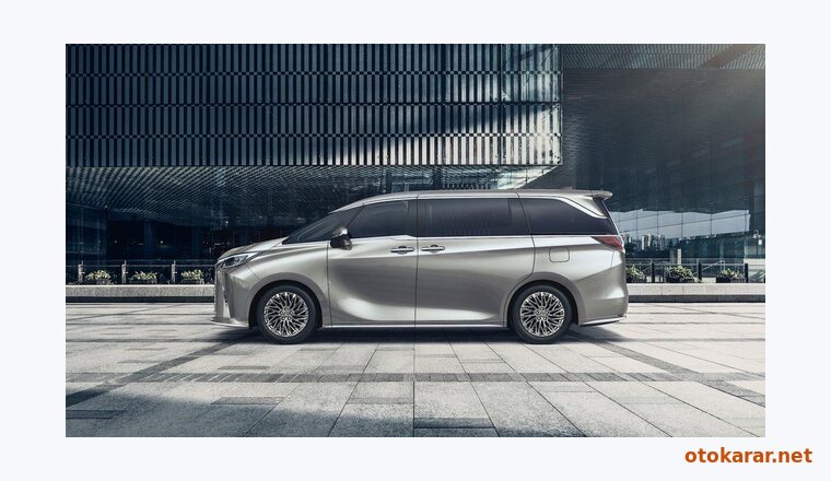 Lexus LM Hybrid resmi