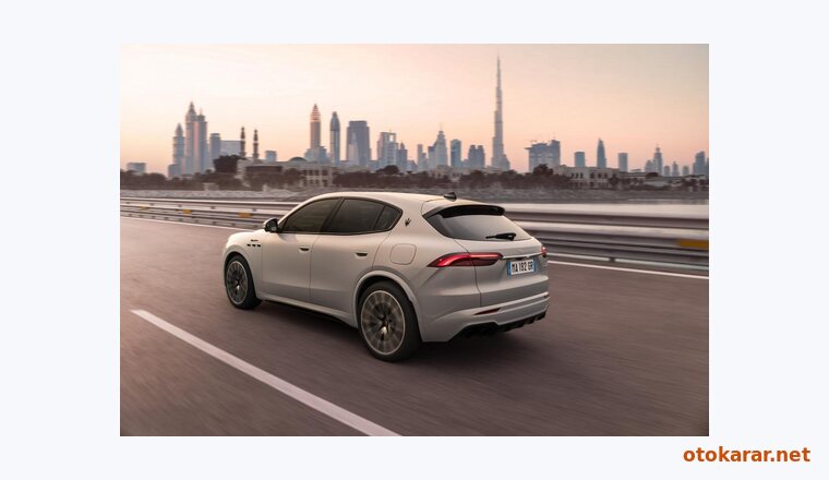 Maserati Grecale resmi
