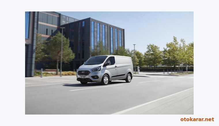 Ford Transit Custom Van BEV resmi