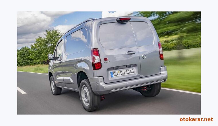 Opel Combo Cargo resmi