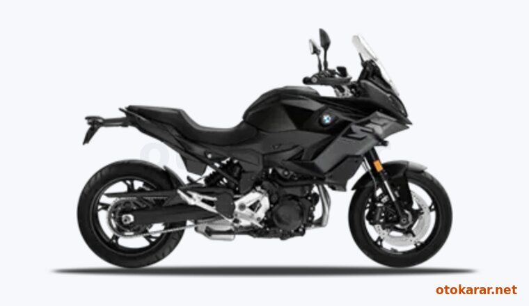 BMW F 900 XR Triple Black — Triple Black